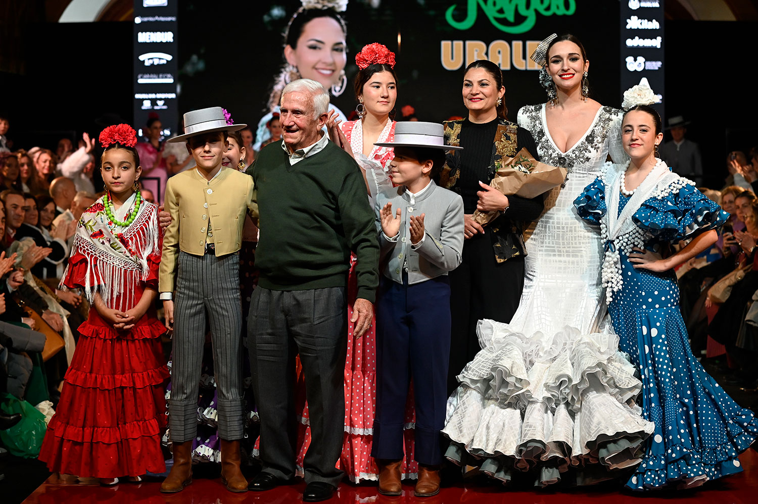 Revuelo Ubaldo en Pasarela Huelva Flamenca